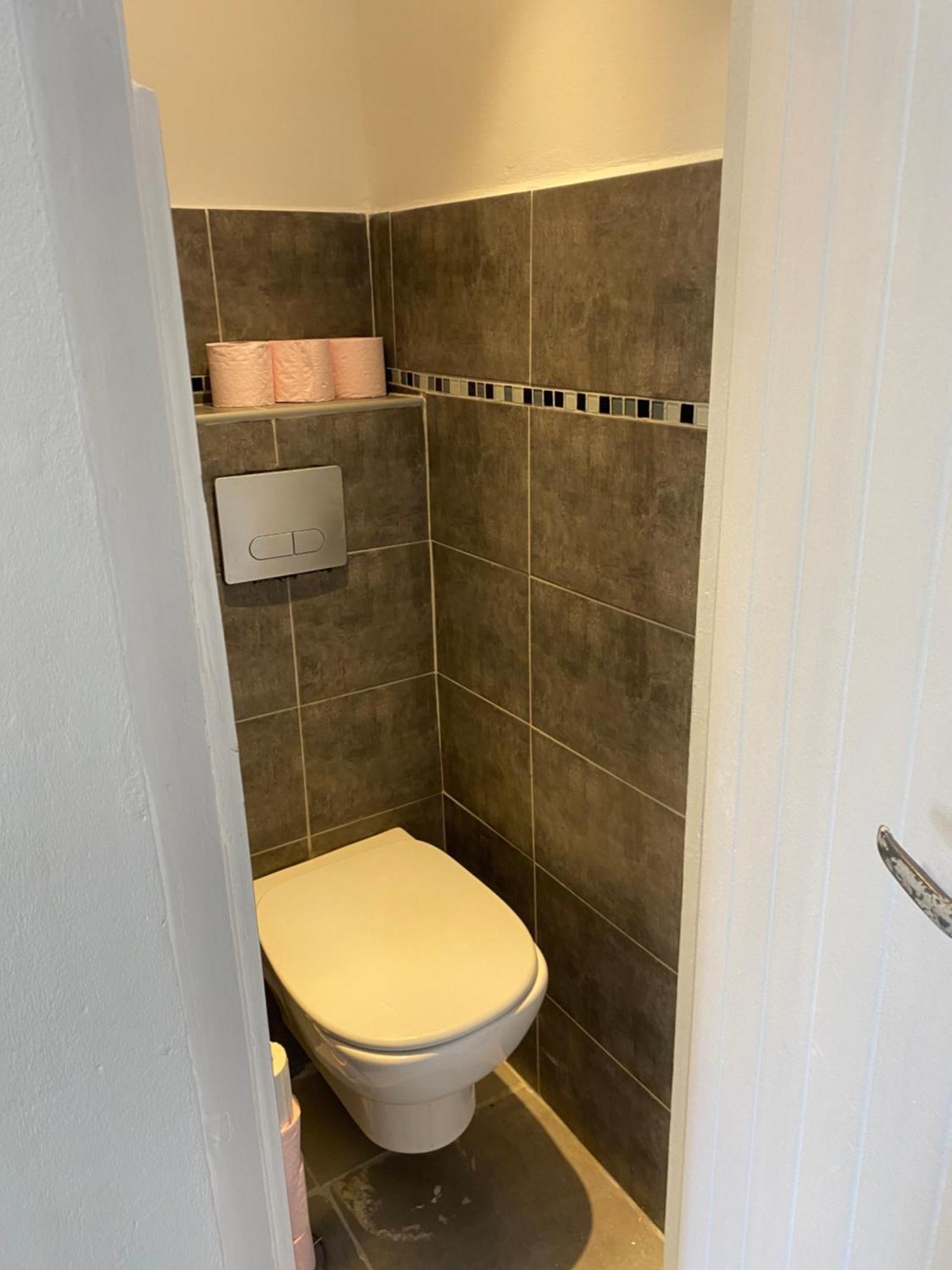 Equipe A 50 Metre De La Gare Et 10 Mn Des Apartment *